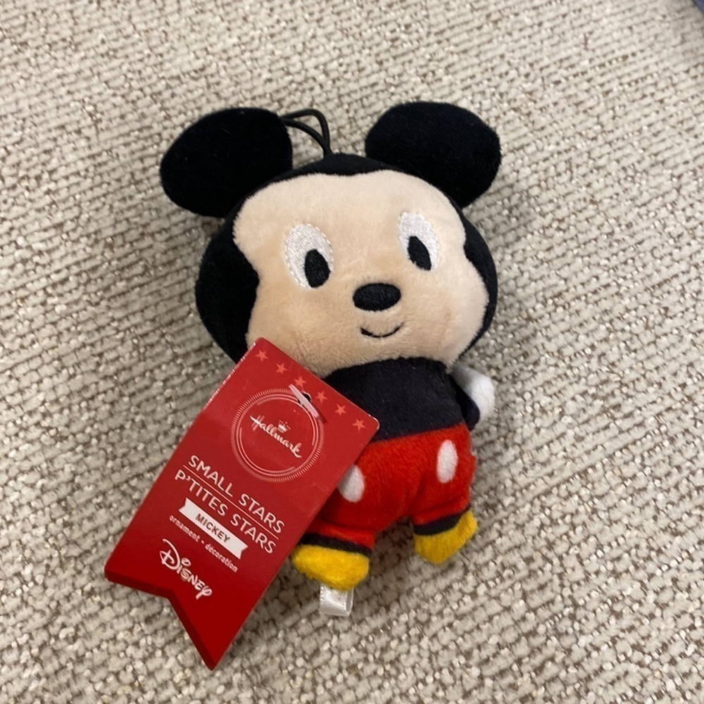 NWT Hallmark Disney Small Star Plush Ornaments Mickey Mouse 4 in tall